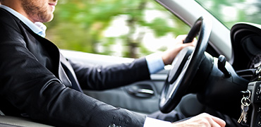 Sewa Mobil Terdekat Harga Murah 2025